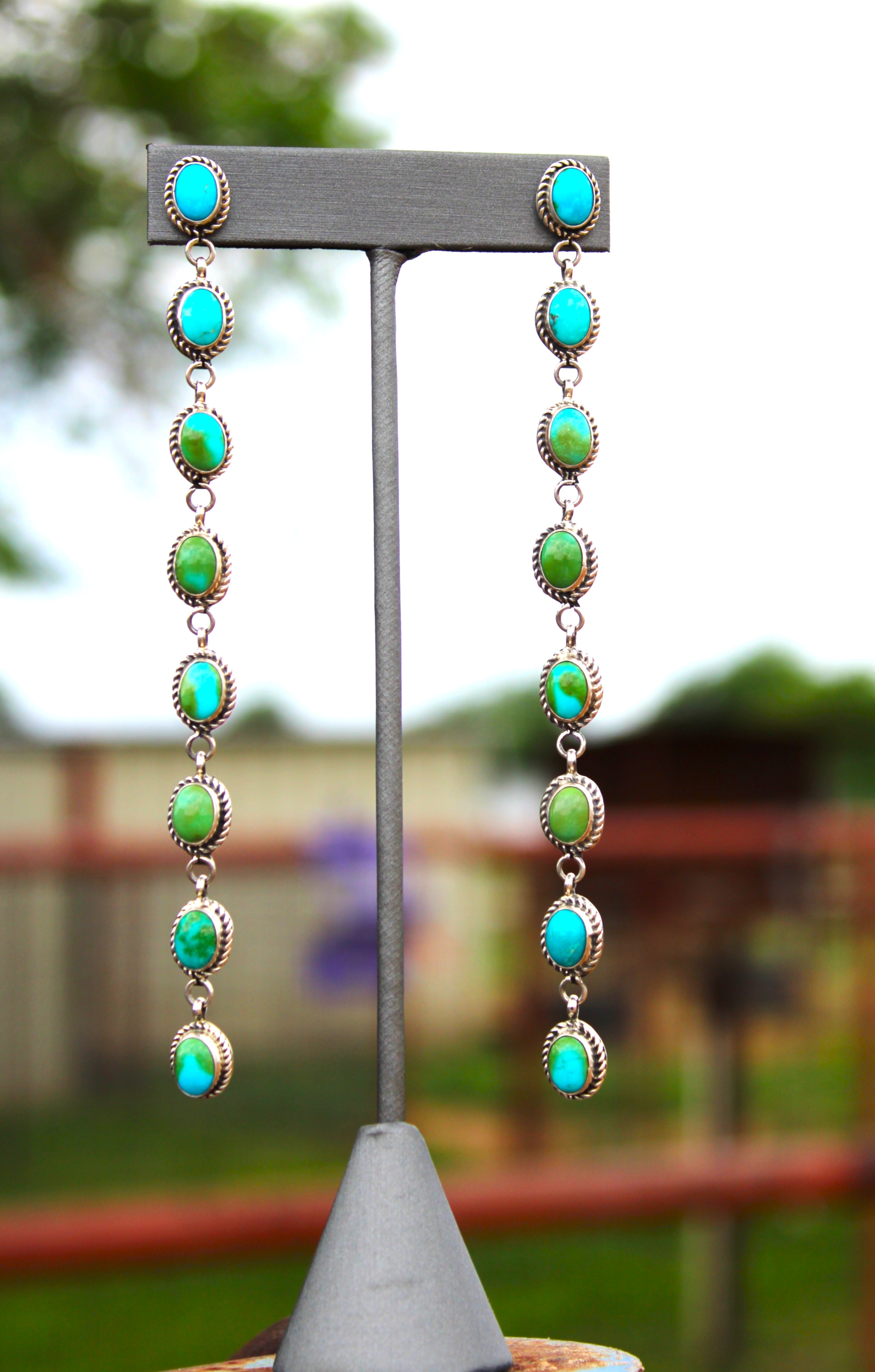 Gorgeous! Gorgeous!  Gorgeous! Delia Wylie Sonoran Gold/Sterling Silver Post