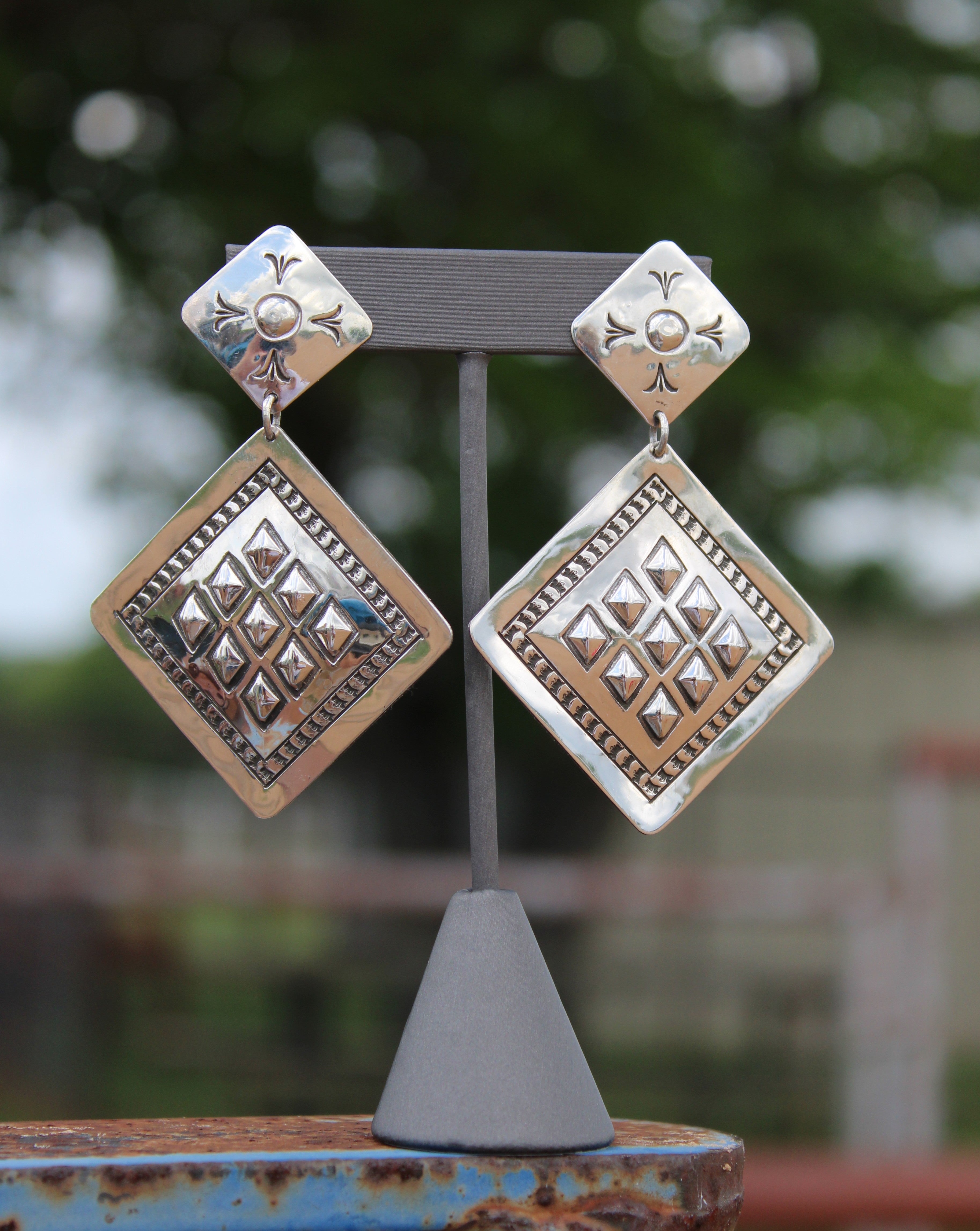 Gorgeous Harris Joe Sterling Silver post earrings